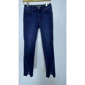 KanCan Estilo Skinny Jeans Women's 7/27 Dark Wash Stretch Denim Notched Hem